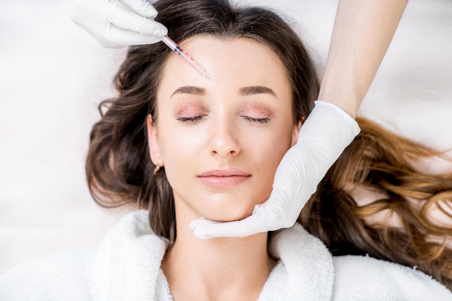 Cosmetic botox injection