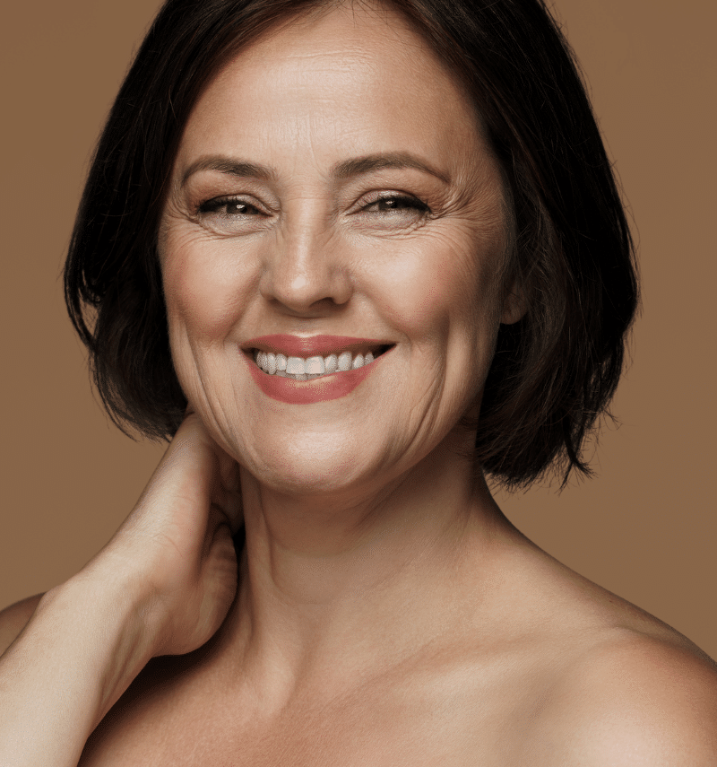 BEAUTIFUL HAPPY MAUTRE WOMAN BEAUTIFUL HAPPY MAUTRE WOMAN